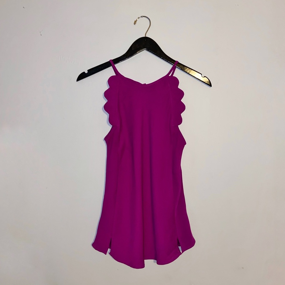 Boutique fuschia tank top
